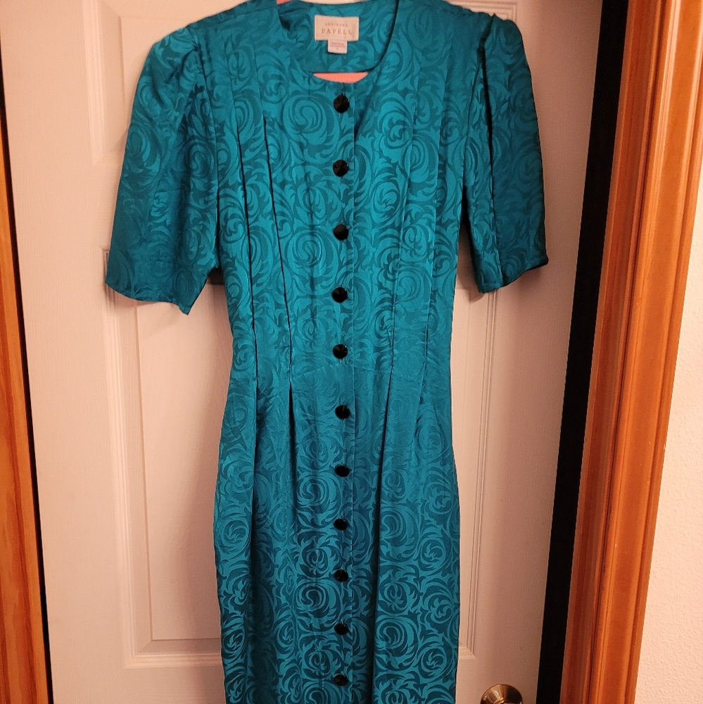 Adrianna Papell 100% Silk Dress